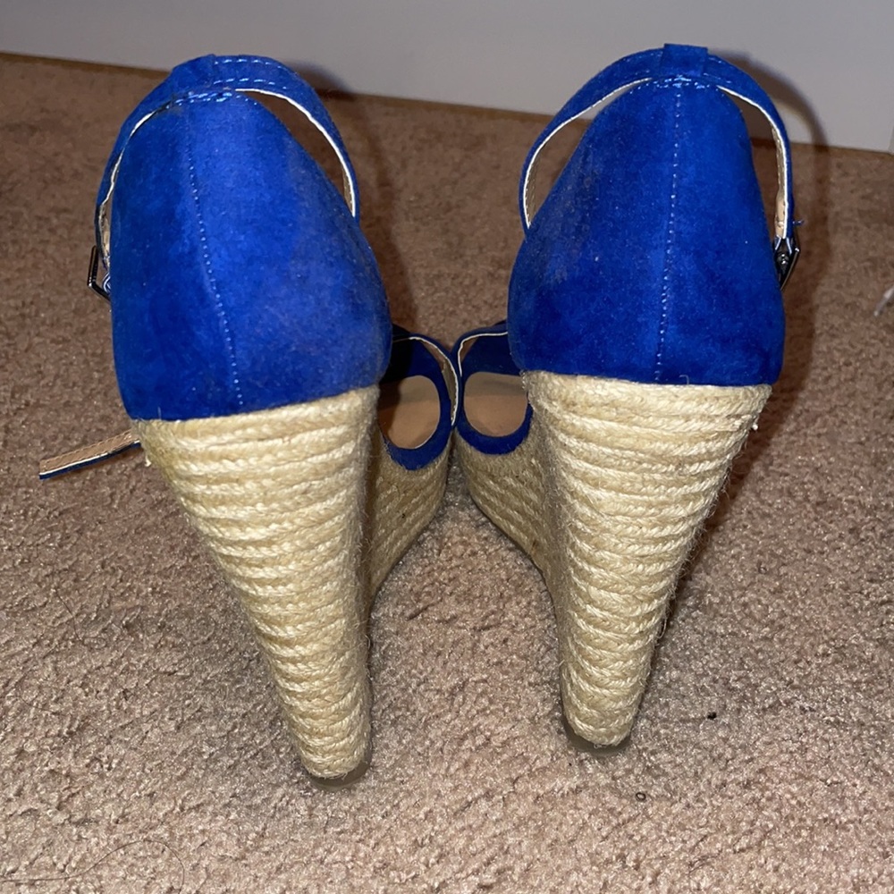 Wedge heels - Picture 3 of 3